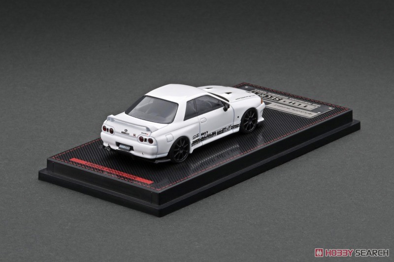 Top Secret GT-R (VR32) White with Mr.Nagata Metal Figure (Diecast Car) Item picture2
