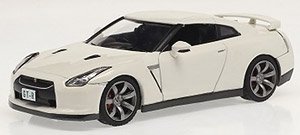 Nissan GT-R R35 2008 White (Diecast Car)