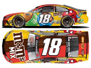 `Kyle Busch` #18 M&M`S Mix Toyota Camry NASCAR 2021 (Diecast Car)