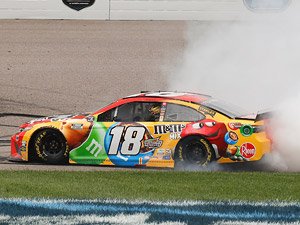 Kyle Busch 2021 M&M`S Mix Kansas Raced Win Toyota Camry NASCAR 2021 (Hood Open Series) (Diecast Car)