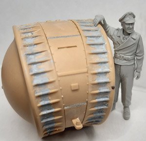 German Soldier for Kugelpanzer Das Werk (Plastic model)