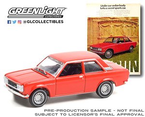 Vintage Ad Cars Series 5 - 1972 Datsun 510 `Under Our Sedan Body Lurks A Secret Sports Car` (ミニカー)