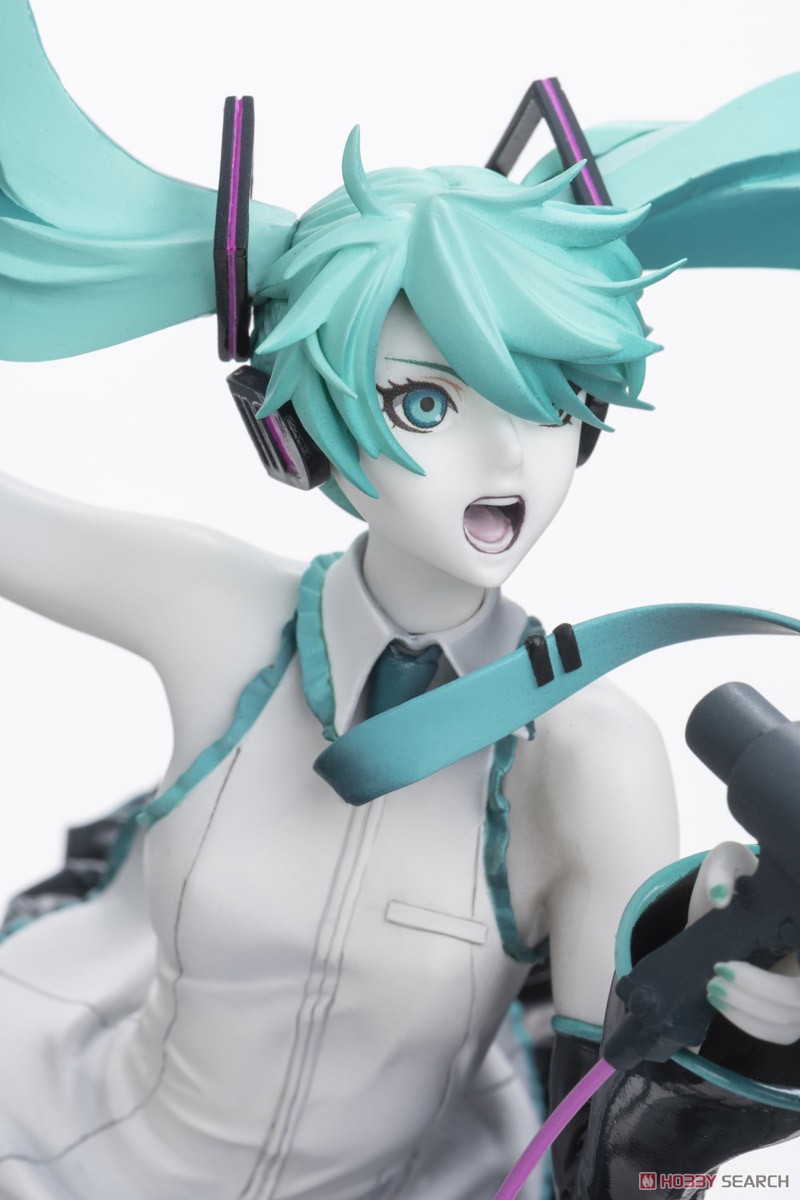 グッスマ20th Anniversary Book -初音ミク 恋は戦争 Refine Ver.- ※1/8スケール 初音ミク 恋は戦争 Refine Ver.付 (書籍) その他の画像4