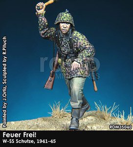 Feuer Frei! W-SS Schutze w/Kar98k, 1941-45 (Plastic model)