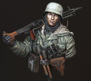 MG42 Gunner, Totenkopf Division, Kharkov 1943 (Plastic model)