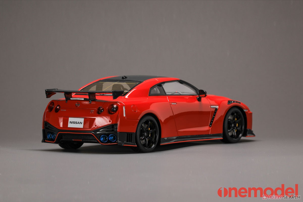 Nissan GT-R Nismo 2020 Solid Red (ミニカー) 商品画像2