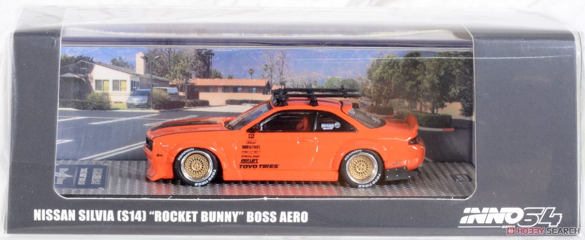 Nissan シルビア S14 Rocket Bunny Boss Aero ルーフラック、自転車付 (ミニカー) パッケージ1