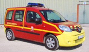 ルノー カングー 2013 `消防 -Secours Sante` (ミニカー)