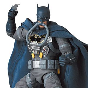 Mafex No.166 Stealth Jumper Batman (Batman: HUSH Ver.) (Completed)