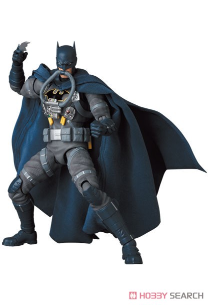 MAFEX No.166 STEALTH JUMPER BATMAN (BATMAN:HUSH Ver.) (完成品) 商品画像1