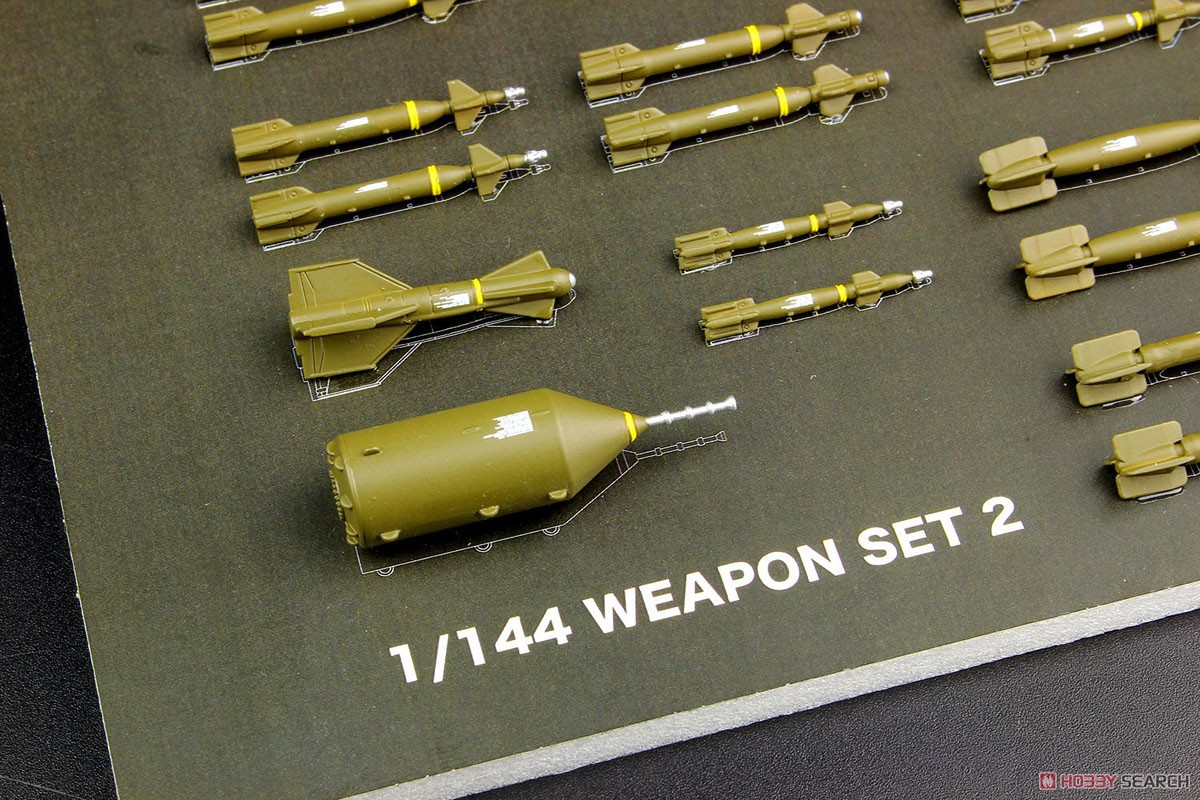 航空武装シリーズ 現用航空機用 ウェポンセット2 誘導爆弾 ＆ ミサイル `70～ (プラモデル) 商品画像1