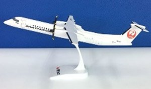 RAC DHC-8-Q400 スナップインモデル (完成品飛行機)