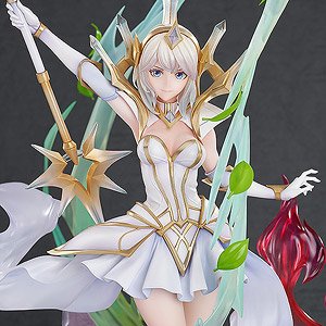 Elementalist Lux (PVC Figure)