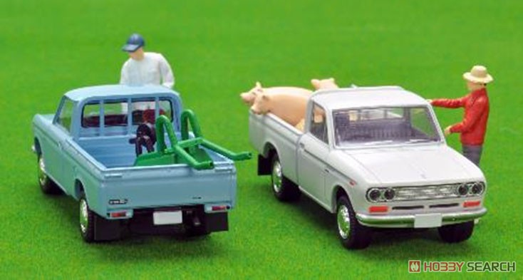 TLV-195b Datsun Truck 1500 Deluxe (Light Blue) w/Figure (Diecast Car) Other picture1