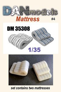 Mattress #4 (2 Pieces) (Plastic model)