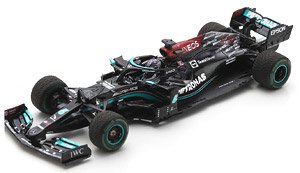 Mercedes-AMG Petronas Formula One Team No.44 F1 W12 E Performance Winner Russian GP 2021 100th F1 Victory Lewis Hamilton with Pit Board (Diecast Car)