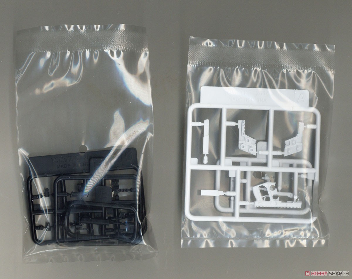 1/12 Little Armory (LA077) Kriss Vector SMG Alpine (Plastic model) Contents1