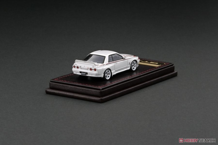 Nissan Skyline GT-R Nismo (R32) White (ミニカー) 商品画像2
