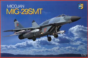 MiG-29SMT ファルクラム戦闘機 (プラモデル)