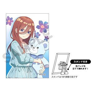 五等分の花嫁∬ アート缶バッジ 三玖 ぬいぐるみ抱っこ (キャラクターグッズ)