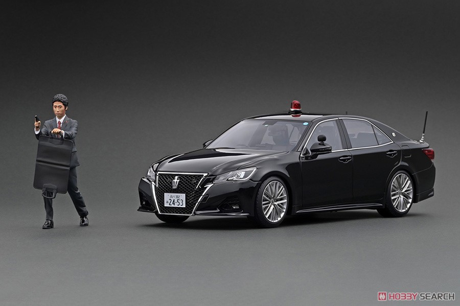 Toyota Crown (GRS214) 警視庁警備部警護課 ※警護官フィギュア付 (ミニカー) 商品画像1