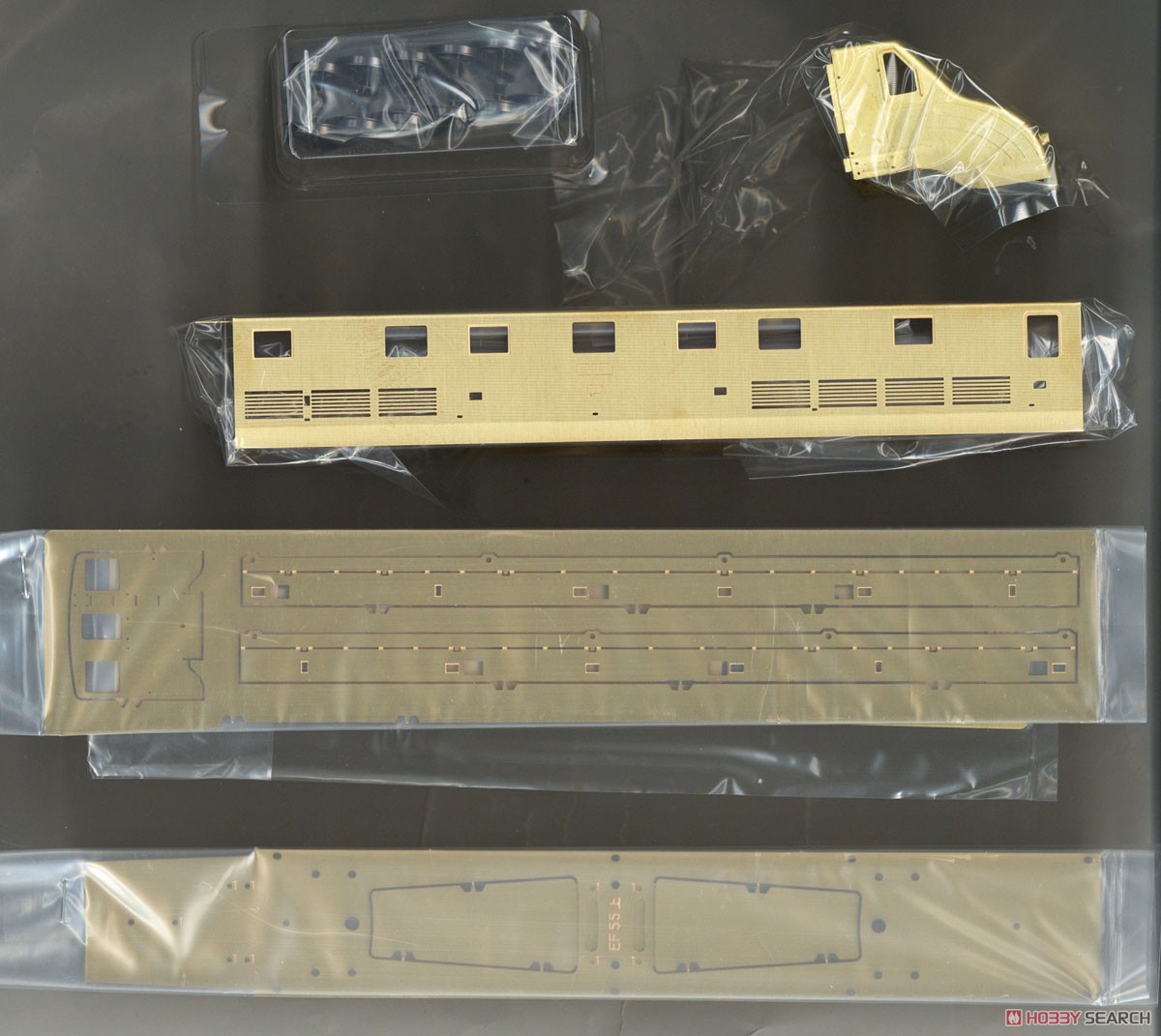 (JM・13mm) 国鉄 EF55 1号機 電気機関車 組立キット (組み立てキット) (鉄道模型) 中身1