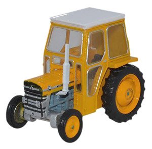 (OO) Massey Ferguson 135 Yellow (Model Train)