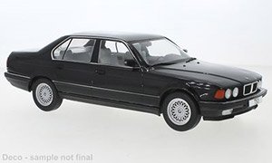 BMW 750i (E32) 7シリーズ 1992 メタリックブラック (ミニカー)