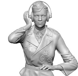 Pz.kpfw.IV German Female Tank Radio Driver (Plastic model)