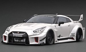 LB-Silhouette Works GT Nissan 35GT-RR White (Diecast Car)