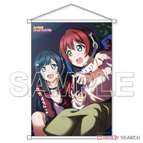 [Love Live! Nijigasaki High School School Idol Club] B2 Tapestry Setsuna & Emma (Anime Toy) 商品画像1