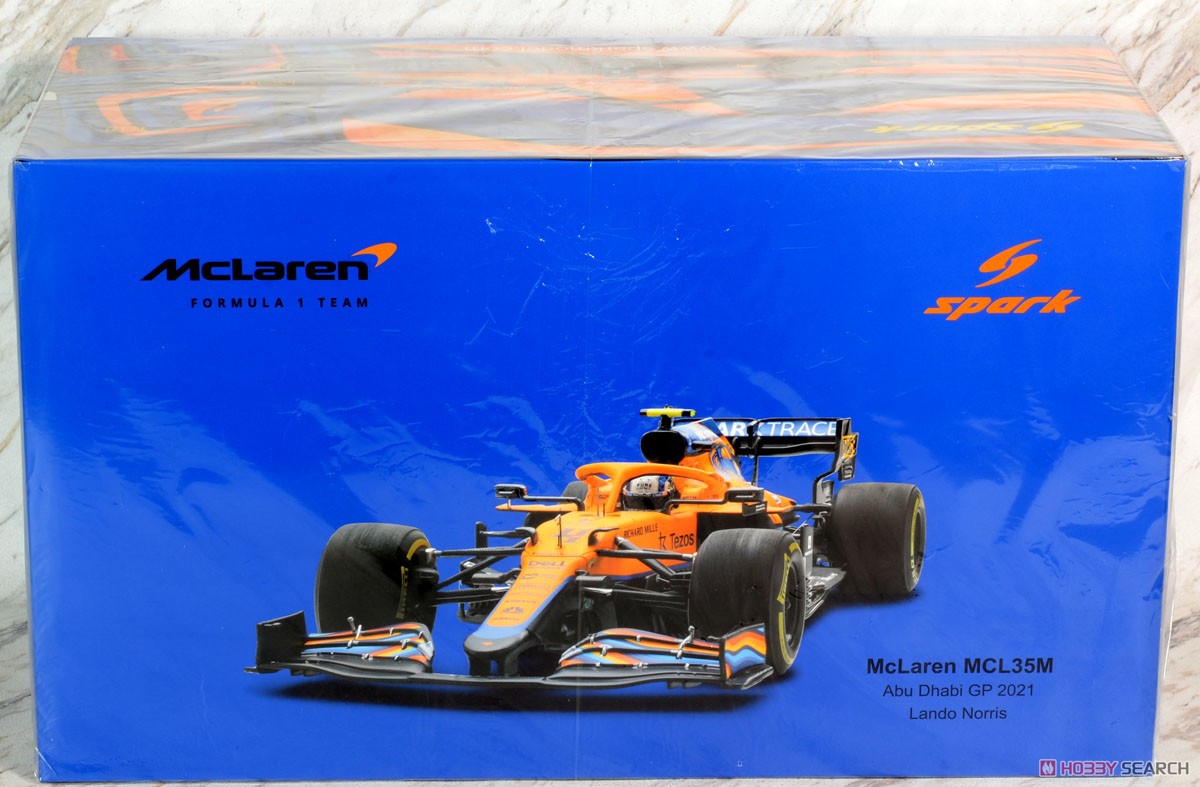 McLaren MCL35M No.4 McLaren Abu Dhabi GP 2021 Lando Norris (Diecast Car) Package1