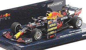 Red Bull Racing Honda RB16B - Max Verstappen - Winner Abu Dhabi GP 2021 w/Pitboard World Champion 2021 (Diecast Car)