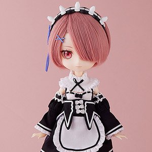 Harmonia Humming Ram (Fashion Doll)
