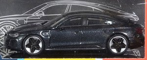 アウディ e-tron GT デイトナグレー RHD (ミニカー)
