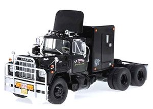 Mack R Series 1966 Black Rear Cabin (Diecast Car)