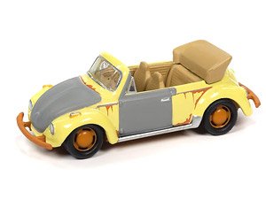 Street Freaks 1975 VW Super Beetle Convertible Berber Yellow / Primer (ミニカー)