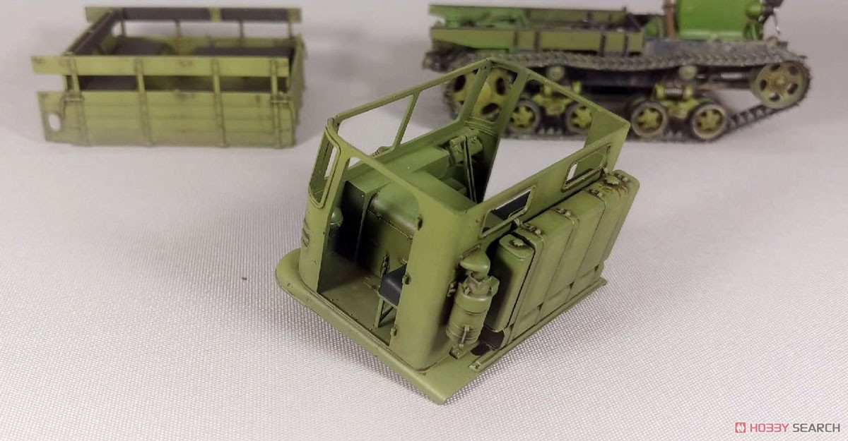 STZ-5 Soviet Artillery Tractor (Plastic model) Other picture8