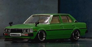 トヨタ カローラ E70 グリーン (RHD) (ミニカー)