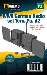 WWII German Radio Set Torn. Fu. D2 (Plastic model)
