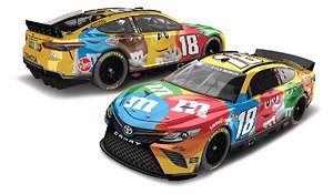 `カイル・ブッシュ` #18 M&M`S TOYOTA カムリ NASCAR 2022 ネクストジェネレーション (ミニカー)