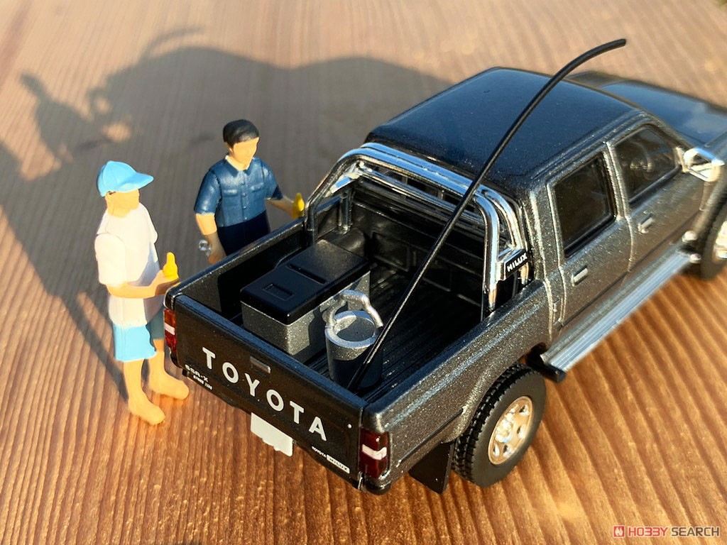 Diorama Collection64 #CarSnap14a BBQ2 w/Toyota Hilux 4WD (Diecast Car) Other picture4