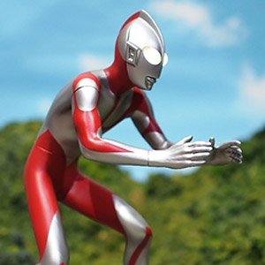 1/6 Tokusatsu Series Ultraman (Shin Ultraman) Fighting Pose High Grade Ver. w/LED Luminous Gimmick (Completed)