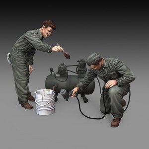 WWII 汎用 塗装する兵士 (2体セット) (プラモデル)