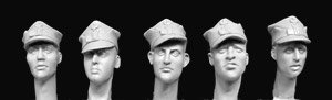 WWII Polish Soldier Wearing Rogatywka (5 Types) (Plastic model)