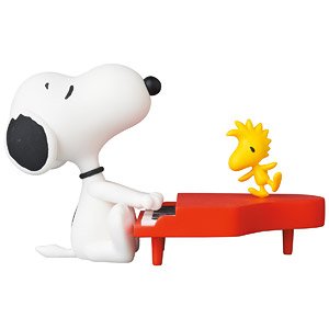 UDF No.683 Peanuts Series 13 Pianist Snoopy (Completed)