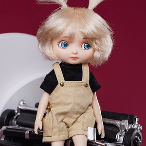 Bobee Sweet Town Series 05 (Fashion Doll)