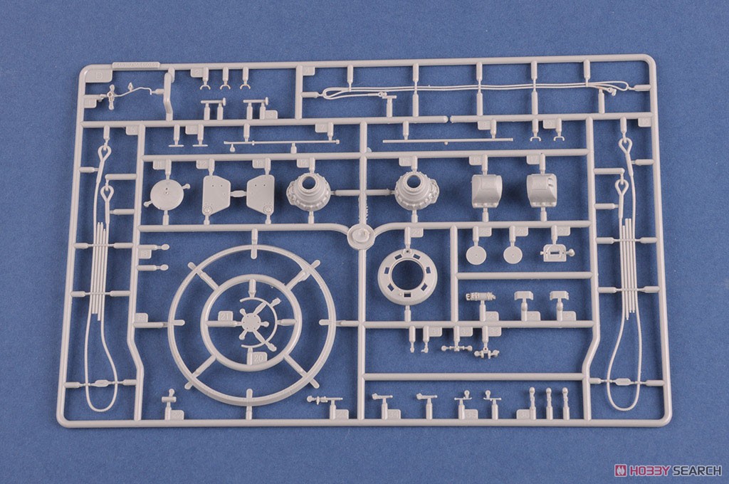 Pz.Kpfw.VI Sd.Kfz.182 TigerII (Porsche Early Production Vehicle Fgst.Nr.280009) (Plastic model) Other picture5