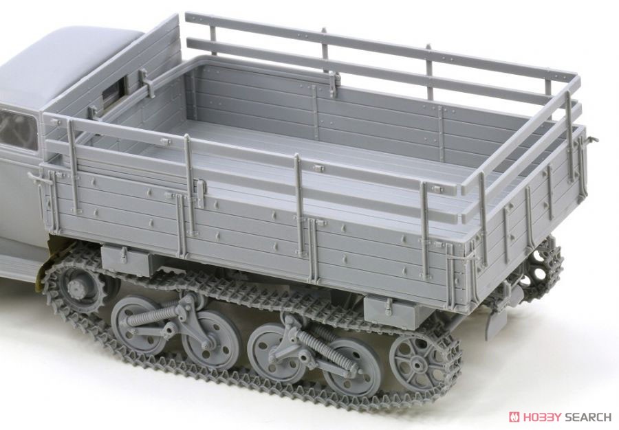 WWII German Sd.Kfz.3 Maultier Half Track w/Infantry Figure (Plastic model) Item picture5