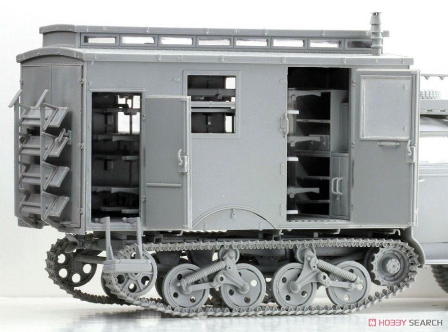 WWII Sd.Kfz.3 Maultier Ambulance w/Medical Troops & Wounded Infantry Figure (Plastic model) Item picture6